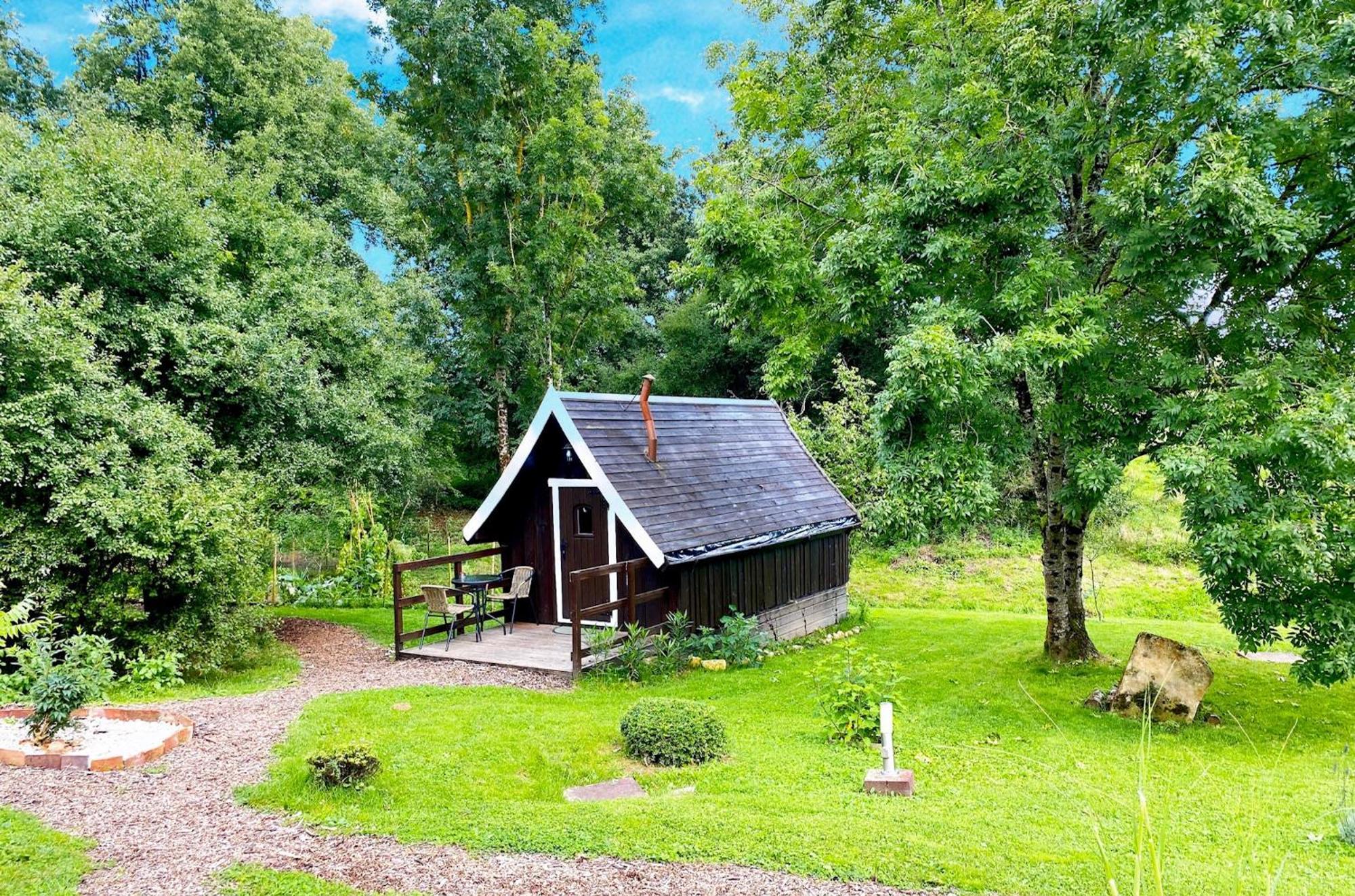 Little Wood Lodges Insolites Bailly-aux-Forges 外观 照片
